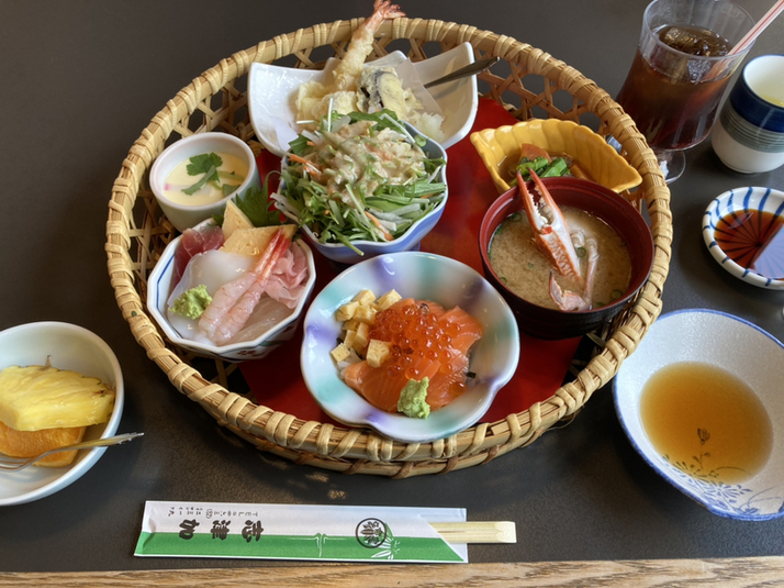 和食レストラン 志津加 秦野駅 ランチ ディナー 予約